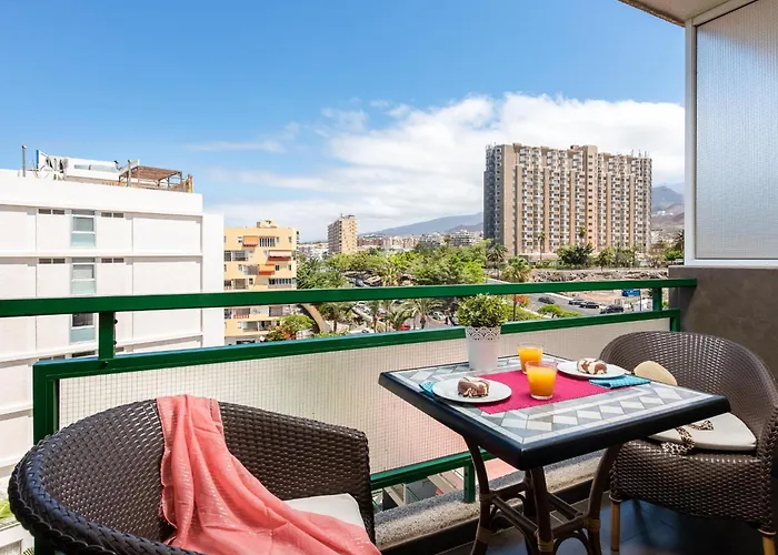 Fantastic Front Los Cristianos (Tenerife)